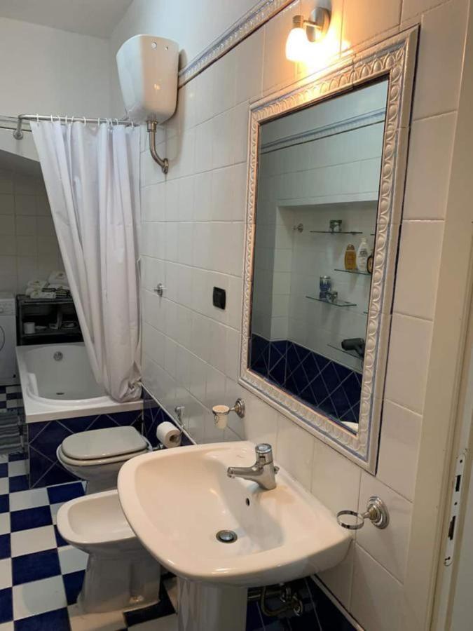 Old Town Home Иглесиас Экстерьер фото