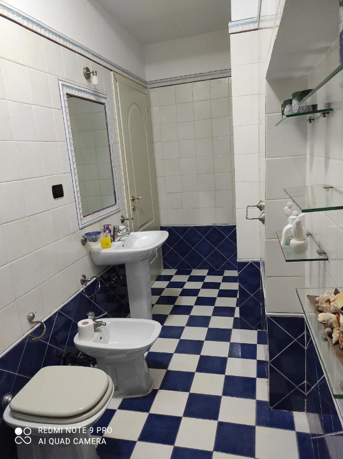 Old Town Home Иглесиас Экстерьер фото